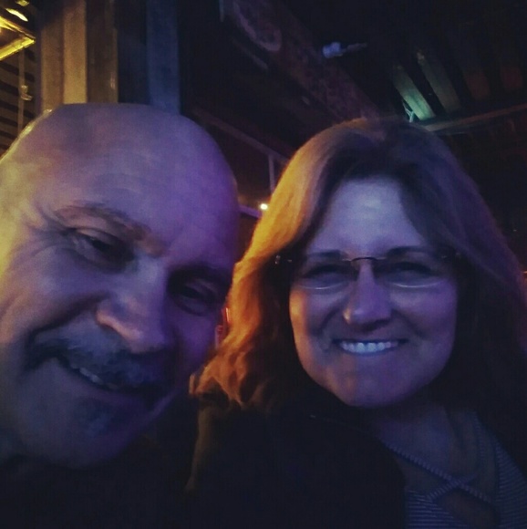 Meet your Posher, Debbie - Picture 1 of 1